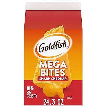 Goldfish Cheddar Cheese Crackers – Baked Cheese Cracker for Balanced Lunches, Salad Toppers, and Guilt-Free Crunch, 27.3 oz