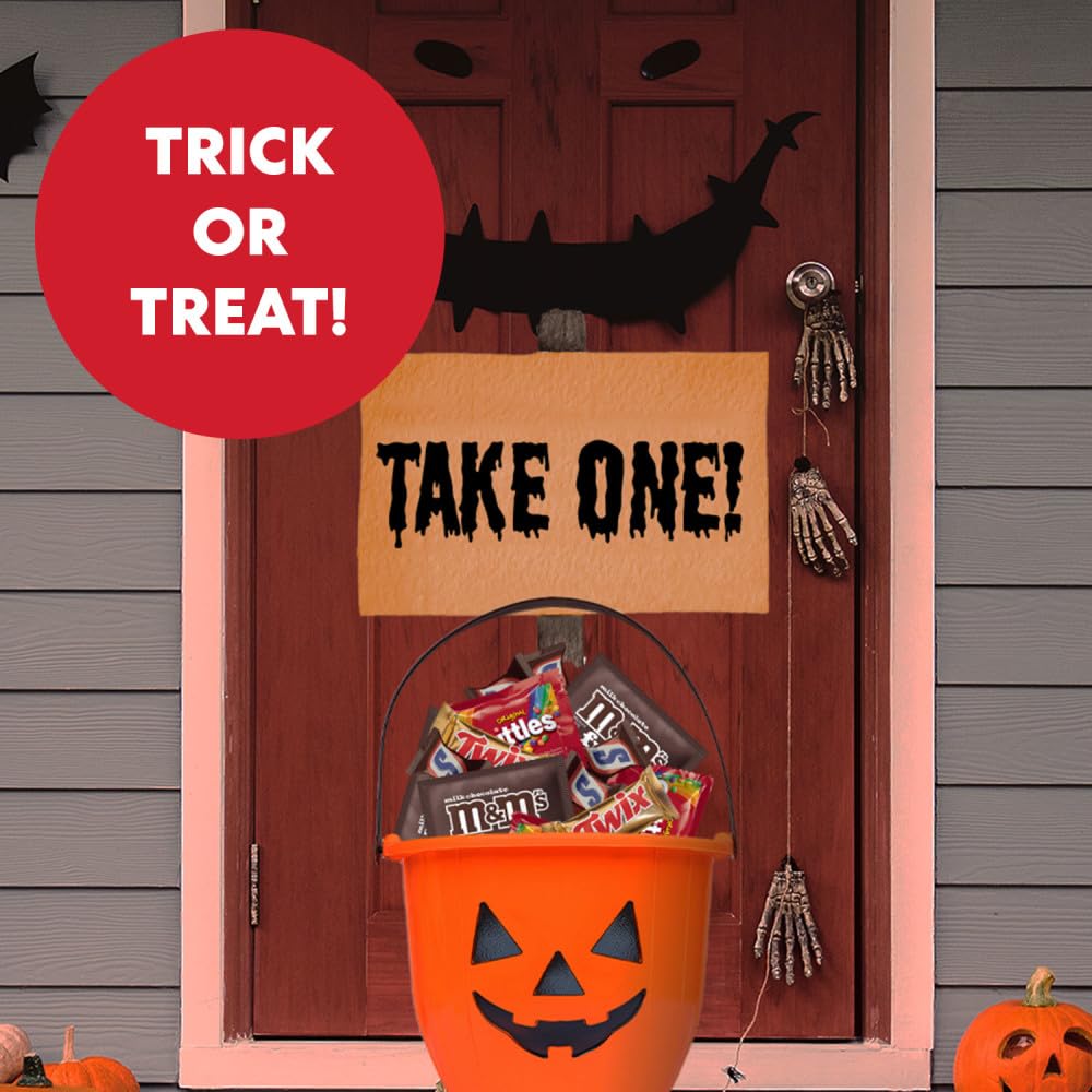 Halloween Candy Gift Idea – Bulk 60 Count Fun Size Variety Pack for Hostess, Teacher and Office Trunk-or-Treat