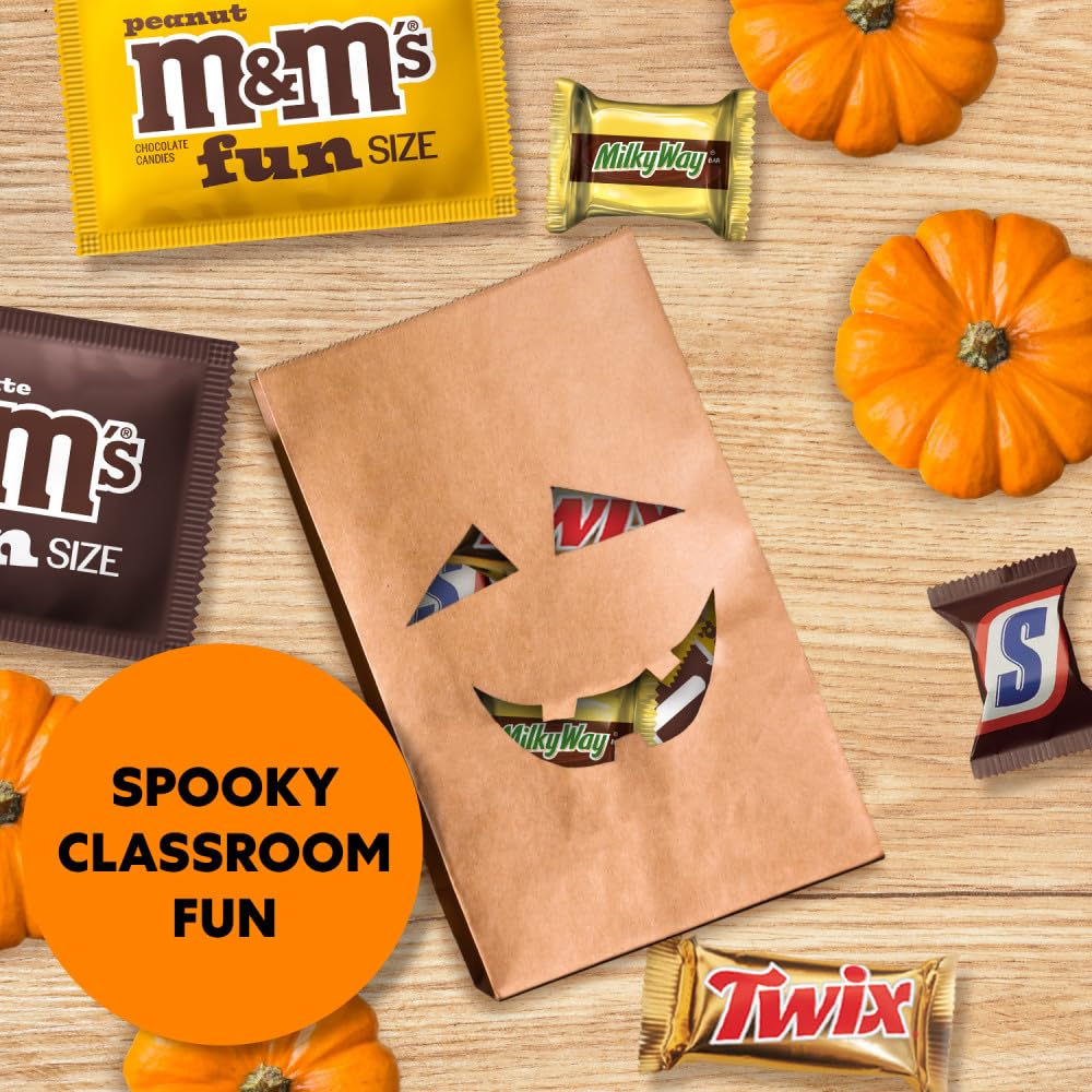 M&M'S, SNICKERS, TWIX & MILKY WAY Child-Friendly Halloween Chocolate Mix for Trick-or-Treat, Classroom Treats and Spooky Movie Night with the Kids, 120 Count Bag